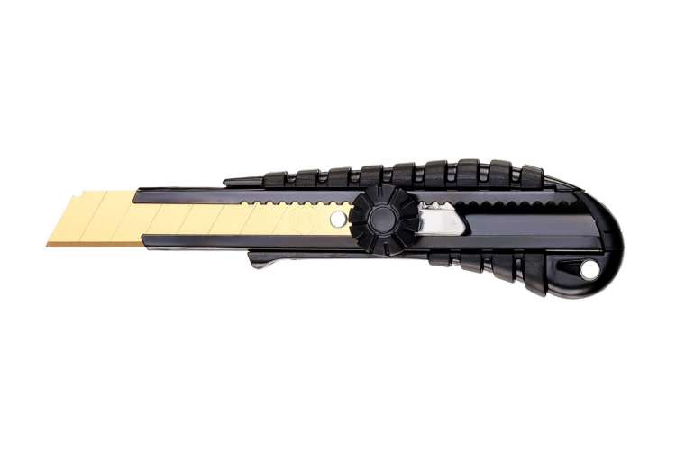 Стальной обрезиненный нож Armero 18 мм + 5 лезвий Tn AR11-184/А511/184